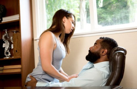 White girl Sara Luvv, Tyler Knight gives a blowjob before interracial fucking