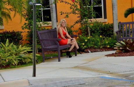 Blonde slut hikes up her tight skirt to let a stranger fuck her horny cunt