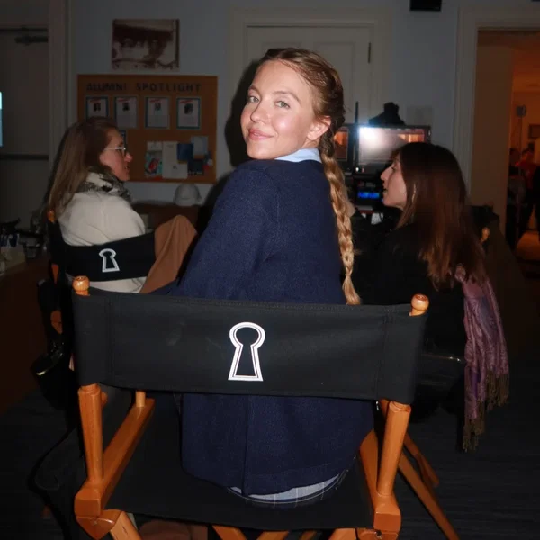 Sydney Sweeney Non Nude Gallery  - American, American Mature, American Teen  - Photo 17