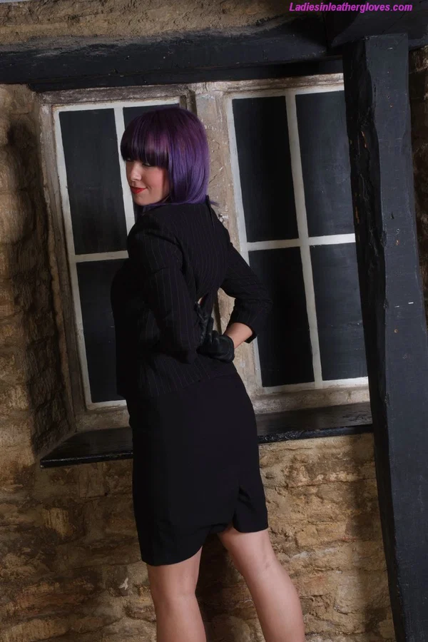 Solo model Sammii Jo sports dyed hair while topless in black leather gloves  - Office, MILF, Skirt, Big Tits, Clothed, High Heels, Face, Legs, Leather, Panties  - Photo 4