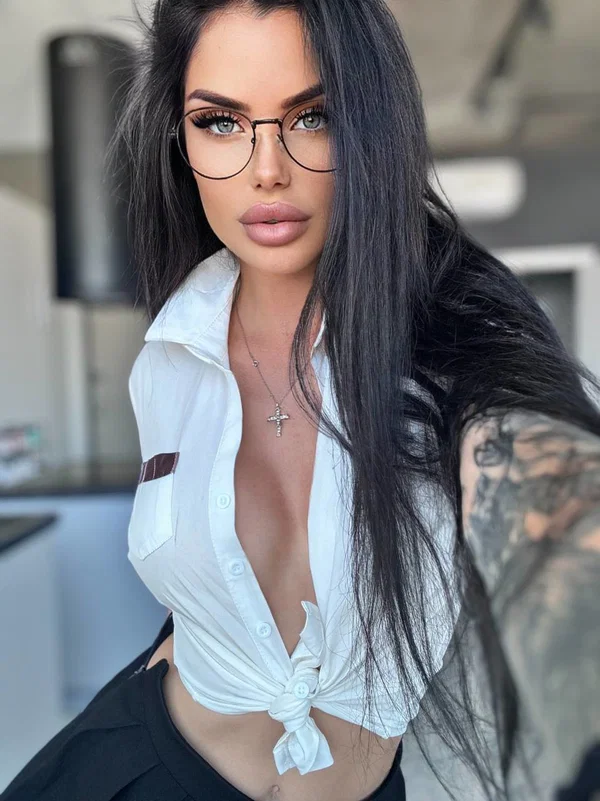 OnlyFans Sophia featuring Sophia Nude Pics  - Fake Tits, Perfect, Skirt, Glasses, Big Tits, Glamour, Amateur, Schoolgirl, Model, Tattoo  - Photo 6