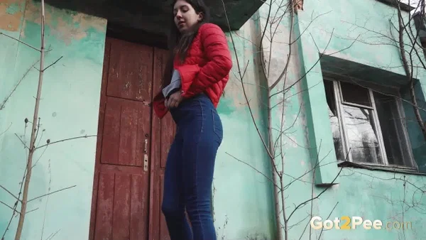 Nice girl Katya wipes her bald pussy after squatting to pee behind a building  - Pissing, Public, Jeans, Outdoor, Pussy, Close Up, Non Nude, Spreading, Shaved, Ass  - Photo 14