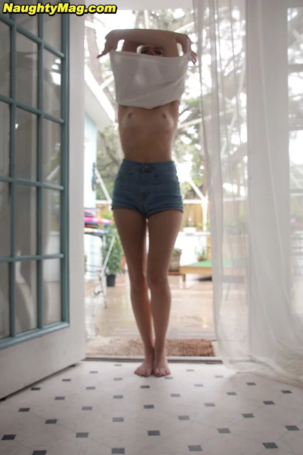 Blonde amateur Sofia Sweet uncovers her tiny boobs in denim shorts  - Shorts, Amateur, Undressing, Tiny Tits, Clothed, Pigtails, Babe, Beautiful, Solo  - Photo 10