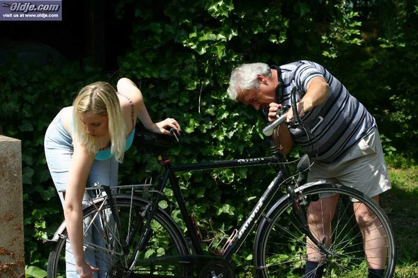 Young blonde Susan gives senior outdoor blowjob & doggystyle for bike repair  - Old Man, Outdoor, Old Young, Teen, Cute, Schoolgirl, Blowjob, Non Nude  - Photo 2