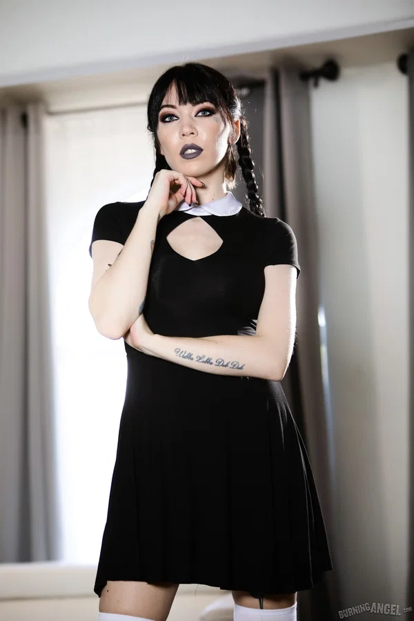 Dark haired Leda Bear frees a man from bondage before a hard fuck commences  - Fetish, Office, Hardcore, Tattoo, Stockings, Reality, Ass, Pussy, Clothed, Shaved  - Photo 2