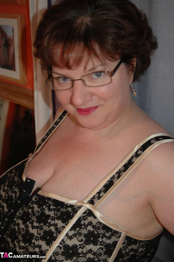 Obese older redhead Chris44g uncovers huge saggy boobs in her underwear  - BBW, Mature, Amateur, Glasses, Redhead, Panties, Chubby, Saggy Tits, Curvy, Thick  - Photo 3