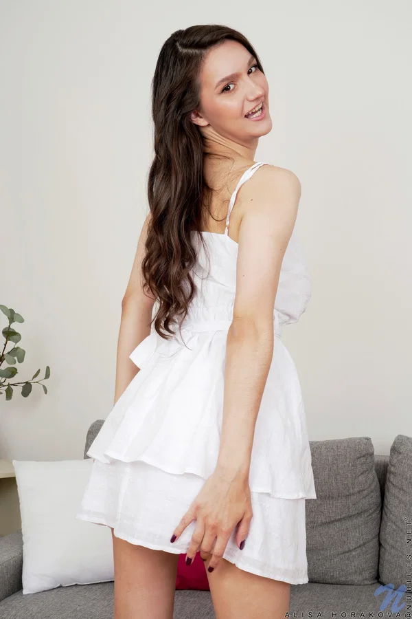 Sexy brunette Alisa Horakova shows off her big ass & tits & spreads her twat  - Cute, Sexy, Beautiful, Brunette, Teen, European, Solo, Babe  - Photo 2