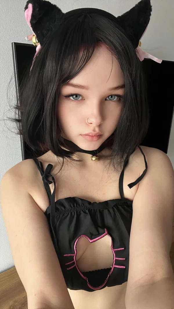 OnlyFans Little Missy starring Little Missy Sex Photos  - Teen, Petite, Cute, Cosplay, Skinny, Amateur, Solo, Non Nude, Babe, Feet  - Photo 10