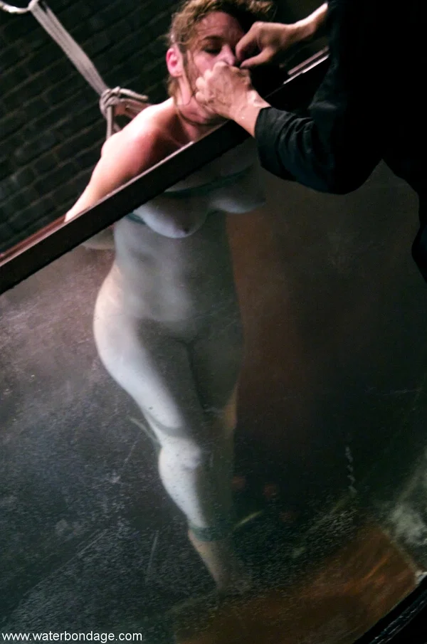 Water Bondage performed by Jade MarXXX Naked Images  - Wet, Fetish, Mature, MILF, BDSM, Bondage, White, Brunette, Blonde  - Photo 12