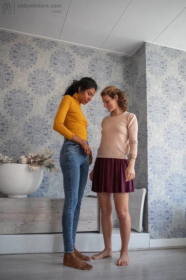 Tall slender Roslin & Adriana E don clothing following hot girl-girl hardcore  - Latina, Amateur, Short Hair, Feet, Brunette, Armpit, Non Nude  - Photo 16