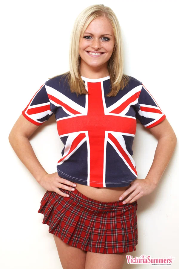 Blonde amateur Victoria Summers frees her big naturals from a Union Jack shirt  - Amateur, Big Tits, Blonde, Lingerie, Babe, European, Nipples, Natural Tits, Panties, Ass  - Photo 1