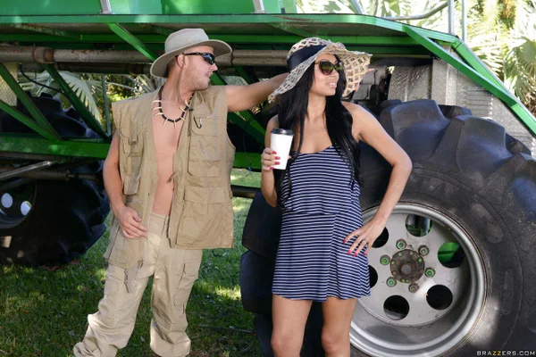 Hot ebony chick Bethany Benz cheats on her husband during swamp buggy ride  - Big Cock, Anal, Outdoor, Cheating, Pussy, PAWG, Blowjob, Spreading  - Photo 1