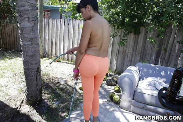 Busty Latina babe Mercedes Carrera going topless outdoors in yoga pants  - Maid, Ass, Outdoor, Latina, Close Up, Panties, Babe, Big Tits, Brunette, Undressing  - Photo 3