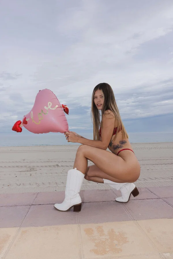 Watch 4 Beauty performed by Irene Rouse Nude Photos  - Beach, Latina, Colombian, Flexible, Teen, Natural Tits, Outdoor, Ass, Glamour, Skinny  - Photo 7