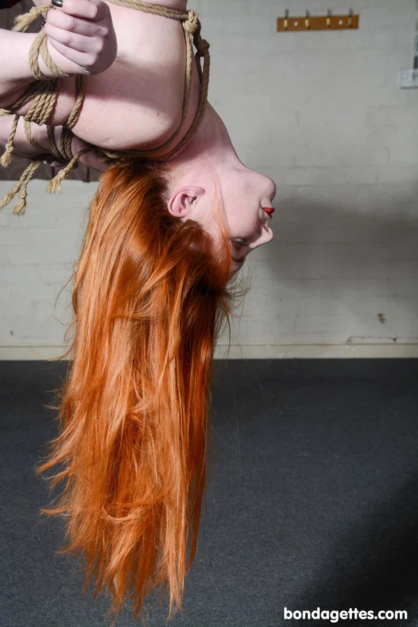 Horny redheaded sex slave Ellarna gets her hands and legs tied up  - Redhead, BDSM, Bondage  - Photo 16