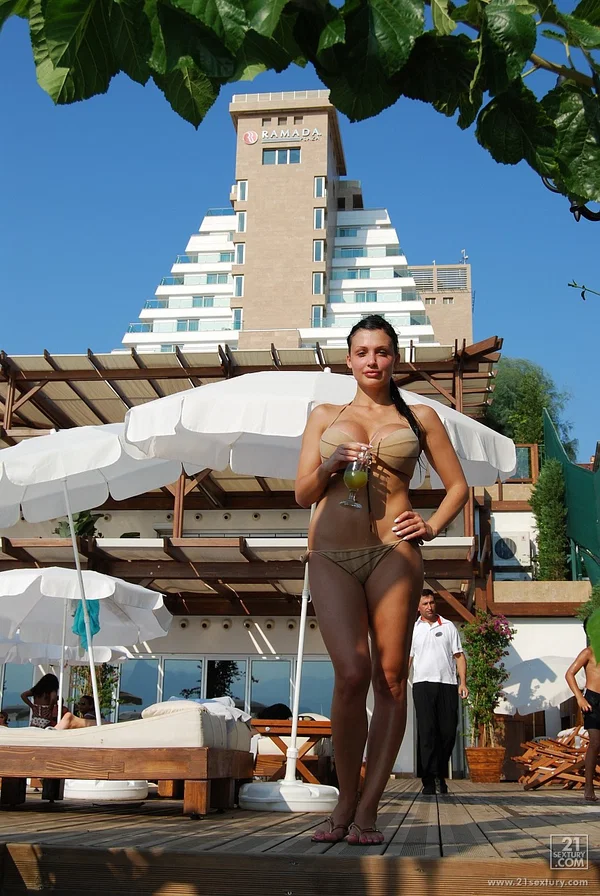 Hookah smoking Aletta Ocean reveals her massive big tits outdoors on vacation  - Smoking, Outdoor, Pornstar, Short Hair, Bikini, Pussy, Big Tits, Fake Tits, Non Nude  - Photo 4