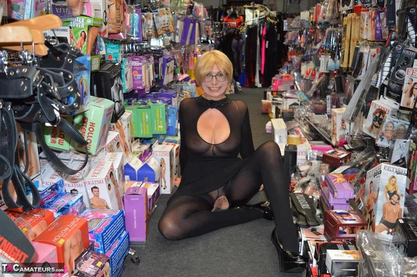 Mature woman flashes her tits and twat on sidewalk and in sex shop  - Mature, British, Amateur, Pantyhose, Glasses, Public, Spreading, Big Tits, Outdoor, Natural Tits  - Photo 18