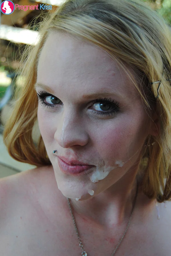 Pregnant chick Hydii May sucks the sperm from a dick while on her knees  - Pregnant, Amateur, Cumshot, Outdoor, Facial, Natural Tits, Nipples, Cum In Mouth, Face, Blonde  - Photo 13