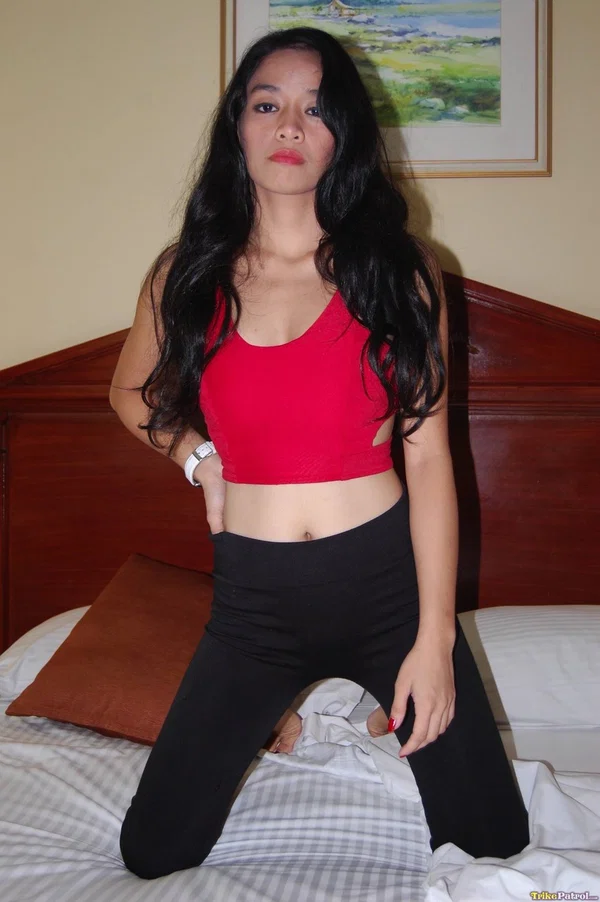 Beautiful Filipina Alexis Masaya showing her cock sucking & fucking skills  - Pinay, Filipina, Asian, Amateur, Lesbian, White  - Photo 15