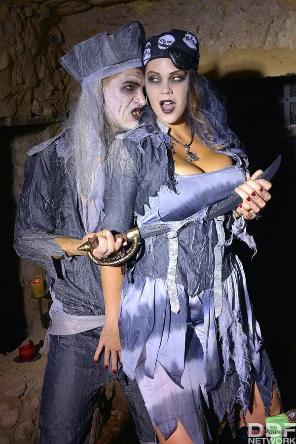 Tall pirate Alison Tyler gives a titjob & fucks in costume on Halloween night  - Halloween, Thick, Curvy, Big Tits, Chubby, BBW, Tall, Beautiful, Natural Tits, Brunette  - Photo 6