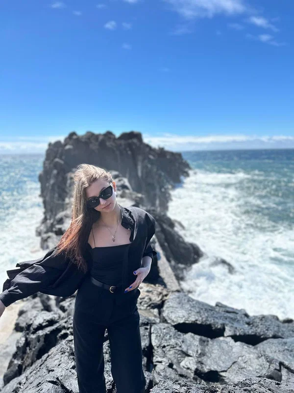 OnlyFans Yoour Priincess Yoour Priincess  - Public, Selfie, Outdoor, Glasses, Skirt, Non Nude, Babe, Beautiful, Solo, Glamour  - Photo 15