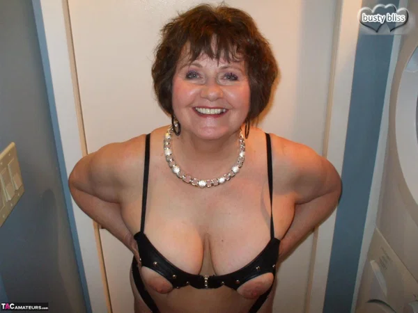 Older woman Busty Bliss masturbates after a POV blowjob in fetish wear  - Mature, BBW, Chubby, Curvy, Thick, Leather, Lingerie, Amateur, Short Hair, Big Cock  - Photo 2