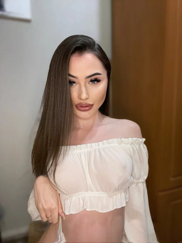 OnlyFans Nancy Foxx featuring Nancy Foxx Nude Pictures  - Cute, Teen, Amateur, Brunette, Glamour, Non Nude, Babe, Model, Sexy, Skinny  - Photo 2