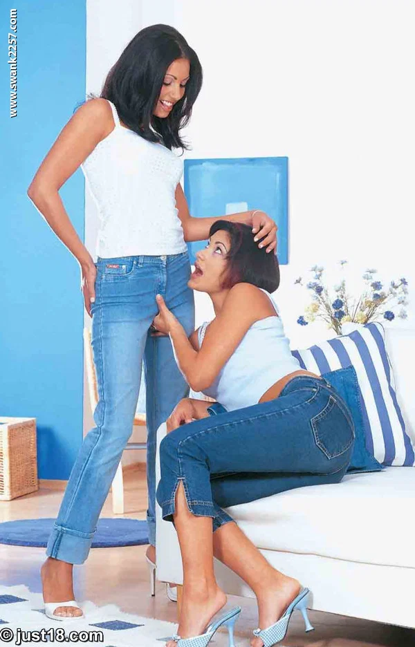 Young Asian lesbians Kyra & Michelle F. toying & enjoying sizzling oral sex  - Asian, Cameltoe, Teen, High Heels, Short Hair, Jeans, Facesitting, Pussy, Skinny, Ass  - Photo 2