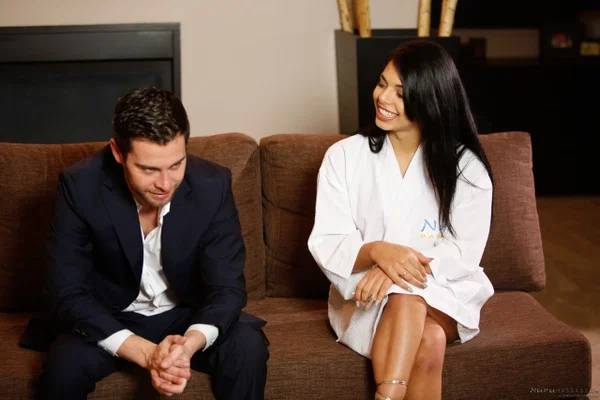 Brazilian masseuse Gina Valentina makes the acquaintance of Seth Gamble  - Massage, Teen, Cute, Latina, Non Nude  - Photo 10