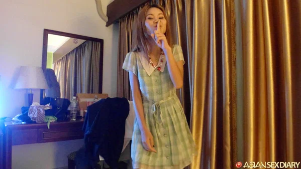 Pretty Asian girl Pang ends a day out with some POV hardcore sex  - Asian, Amateur, Sexy, Skinny, British  - Photo 21