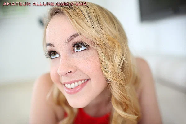 Blonde girl Alexia Gold uncovers her natural tits before having sex  - POV, Reality, Teen, Blowjob, Blonde, Pornstar, Cute, Non Nude  - Photo 4