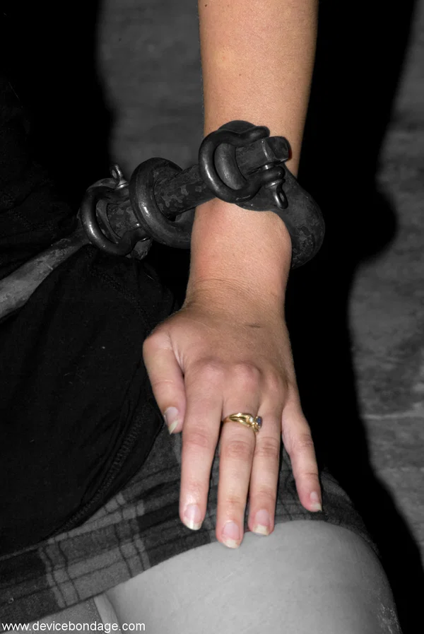 Blonde MILF Sarah Jane Ceylon showing her pierced nipples in metal bondage  - BDSM, Latex, Bondage, Piercing, MILF, Skinny, Tiny Tits, Feet, Upskirt, Nipples  - Photo 13