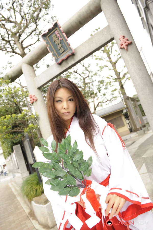 Japanese MILF Airi Ai exposes her upskirt pussy at a Shinto shrine  - Japanese, MILF, Asian, Upskirt, Hairy, Public, Non Nude, Babe, Beautiful, Solo  - Photo 2