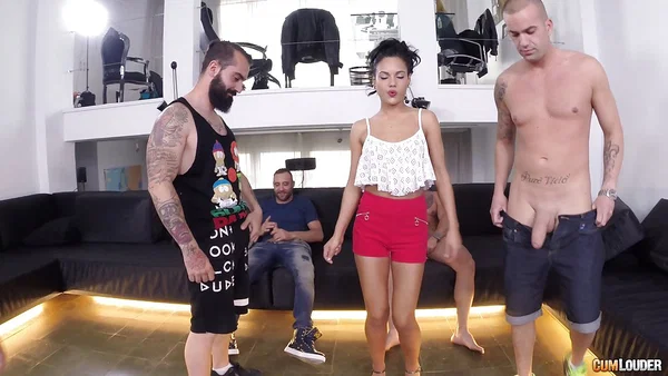 Latina pornstar Apolonia and Frida Sante are ready for sucking and fucking  - Blowbang, Latina, Pornstar, Orgy, Blowjob, Groupsex, Ass, Reality, Ass Fucking, Shorts  - Photo 2