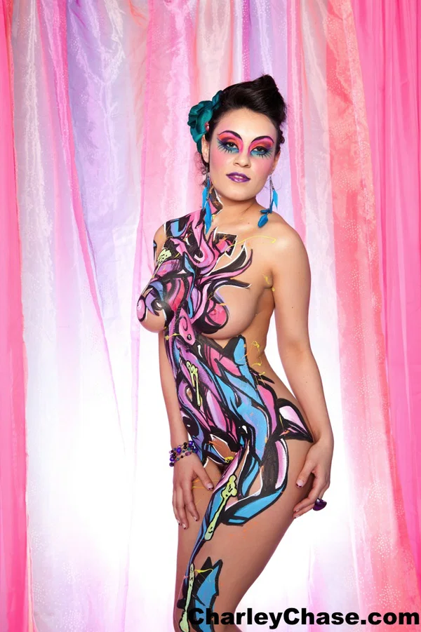 Latina solo girl Charley Chase poses in the nude covered in body paint  - Fetish, Latina, Big Tits, Pornstar, Natural Tits, Face, Beautiful, Ass, Babe, Brunette  - Photo 3