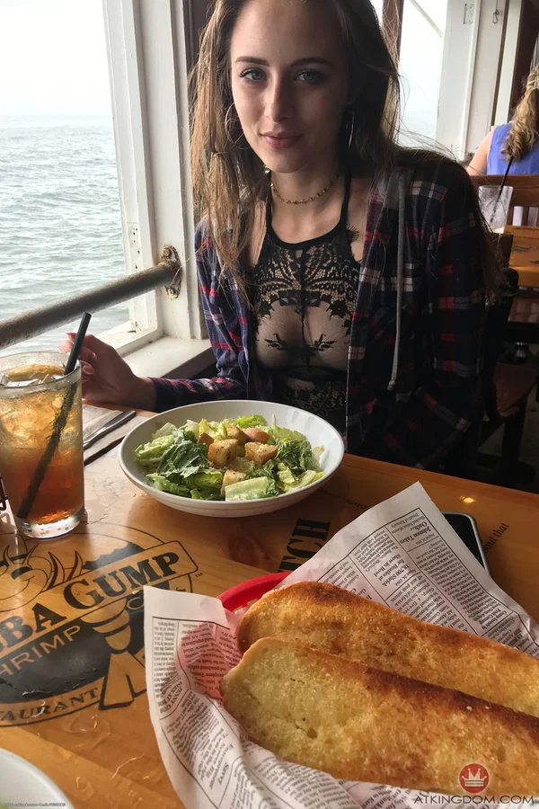 Skinny American girlfriend Kyler Quinn poses nude & masturbates in public  - Public, Girlfriend, Amateur, Beach, Petite, Feet, Teen, Step Sister, Outdoor, Pussy  - Photo 9