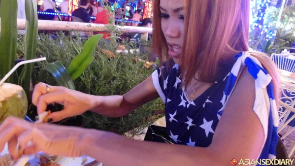 Pretty Asian girl Pang ends a day out with some POV hardcore sex  - Asian, Amateur, Sexy, Skinny, British  - Photo 4