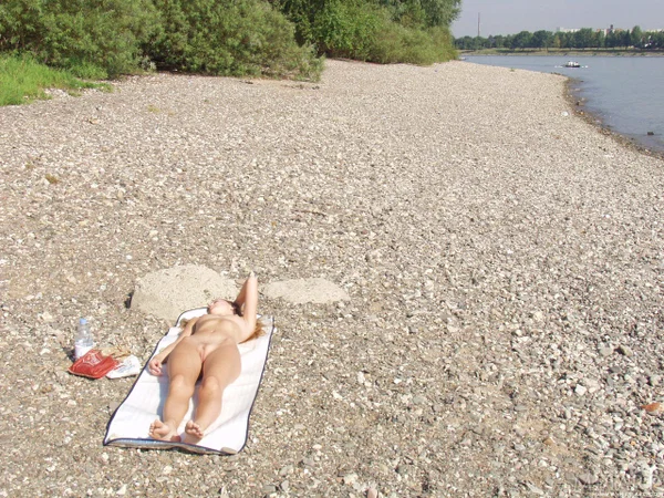 Skinny babe Dagmar A walks to and from the beach while fully naked  - Public, Beach, Outdoor, Teen, Skinny, Pussy, Tiny Tits, Curly, Beautiful, Feet  - Photo 7