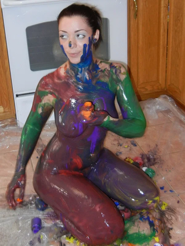 Naked amateur Melina Mason gets paint all over her sexy body in the kitchen  - MILF, Fetish, Amateur, Petite, Ass, Pussy, Kitchen, Spreading, Non Nude, PAWG  - Photo 18
