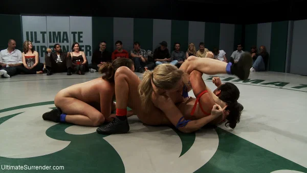Naked girls participate in a lesbian wrestling match before a crowd  - Sports, Emo, Lesbian, Tall, BDSM, Bondage, White, Sexy, Brunette, Blonde  - Photo 5
