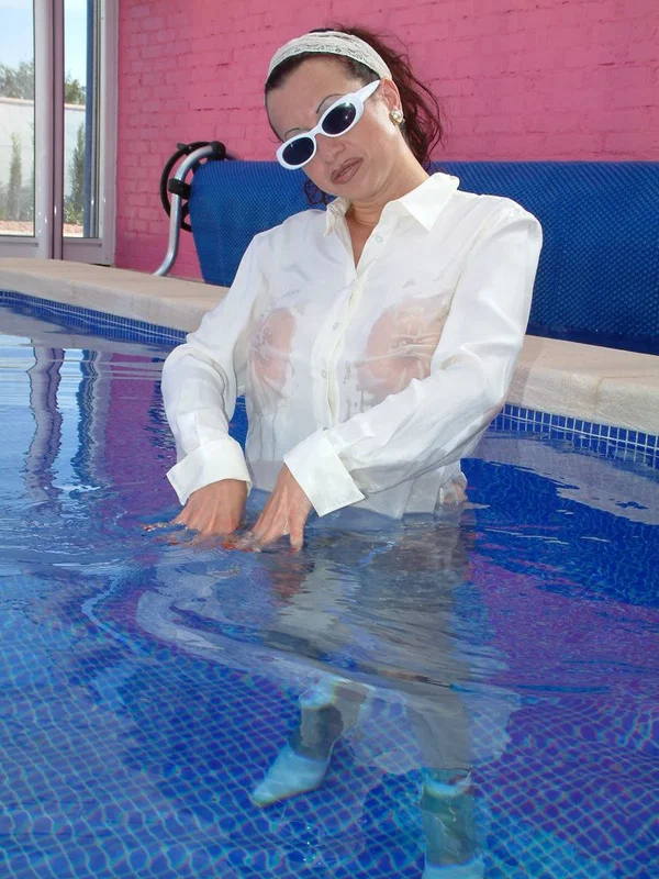 Mature fetish babe in sunglasses giving a blowjob and stripping outdoor  - Mature, Fetish, Glasses, Outdoor, Stockings, Reality, Pool, Blowjob, Panties, Skirt  - Photo 13