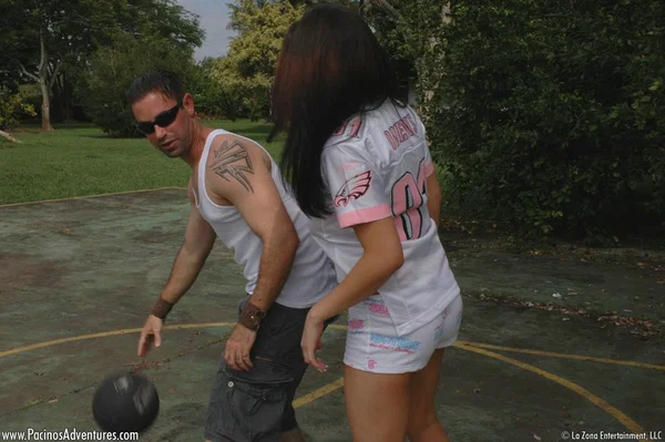 Latina MILF Carolina bangs an athletic young man on an outdoor court  - Outdoor, MILF, Latina, Shorts, Amateur, Big Tits, Clothed, Reality, Nipples, Hardcore  - Photo 7