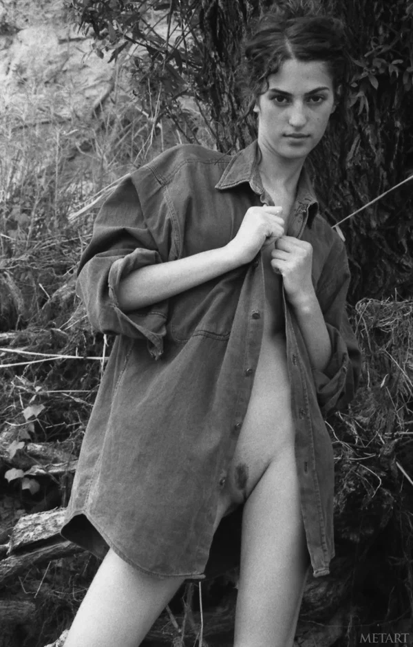 Amateur model shows her naked body in the outdoors and indoors as well  - Amateur, Outdoor, Beautiful, Tiny Tits, Ass, Babe, PAWG, Solo, Pussy, Glamour  - Photo 3