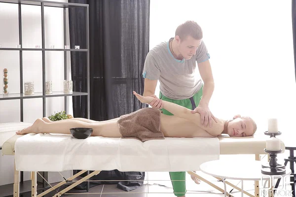 Blonde Euro teen Olivia Grace sporting anal gape after hardcore massage sex  - European, Teen, Massage, Hardcore, Cum In Pussy, Blonde, Ass, Pussy, Cowgirl, Big Cock  - Photo 2