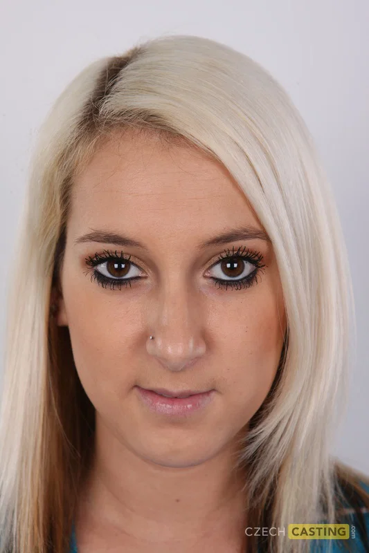 Blonde amateur with a pierced belly button takes a seat after getting naked  - Close Up, Amateur, Pussy, Big Tits, Nipples, Czech, Casting, Piercing, Ass, Face  - Photo 1