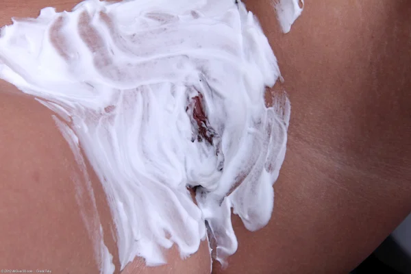 Mature with small tits Amber Jeanette gets messy with shaving foam and syrup  - Mature, Close Up, Bath, Fetish, MILF, Amateur, Pussy, Masturbation, Dildo, Spreading  - Photo 5