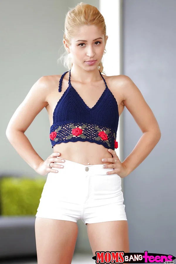 Blonde teen Goldie Oritz unleashing tiny young girl breasts  - Ass, Cute, Shorts, Teen, Babe, Tiny Tits, Clothed, Panties, Blonde, PAWG  - Photo 2