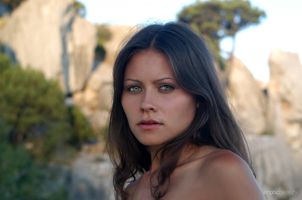 Alena M
