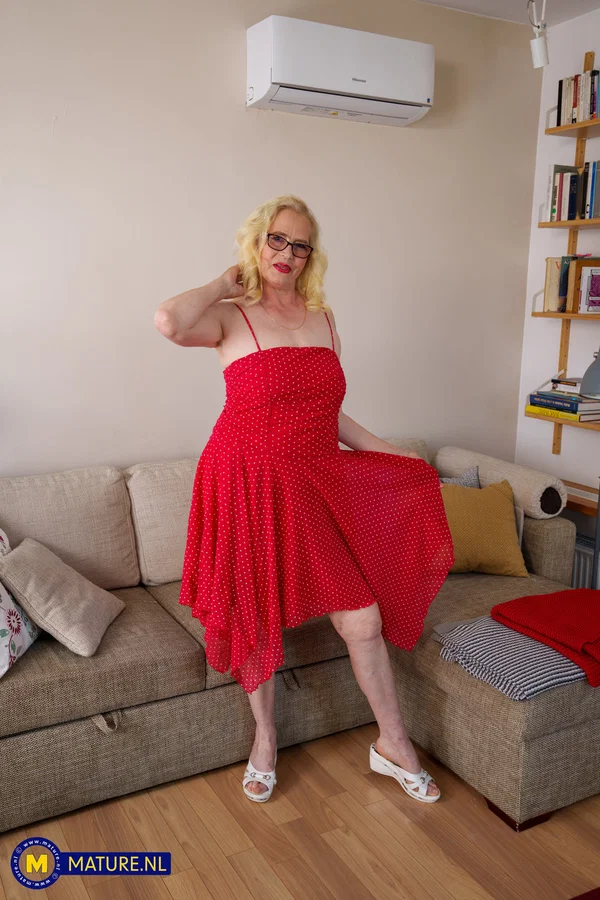 Kinky blonde mature in glasses Celeste lifts up her red dress & grabs her ass  - Mature, Cougar, BBW, Mom, Thick, Chubby, Amateur, Curvy, Glasses, Spreading  - Photo 5