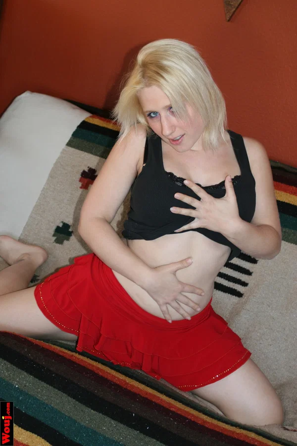 Blonde babe Wouj shows off her big ass in a thong in hot upskirt action  - Upskirt, Feet, Amateur, Skirt, Ass, Undressing, PAWG, Clothed, Beautiful, Babe  - Photo 6
